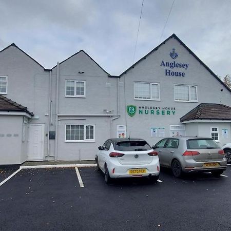 The Paget Suite Great Wyrley Exteriör bild